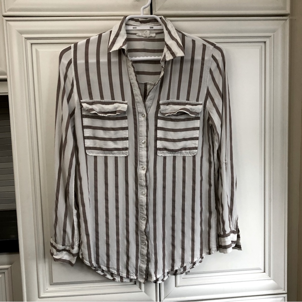 Mine women’s button shirt